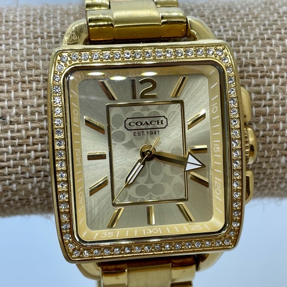 Coach Watch - Picture 2 of 4